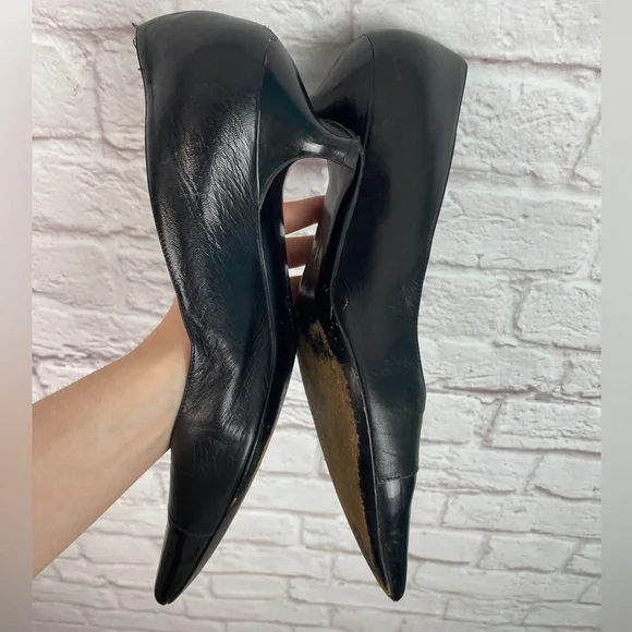Salvatore Ferragamo Black Leather Logo Kitten Career Style Heels Size 10 - Picture 13 of 13